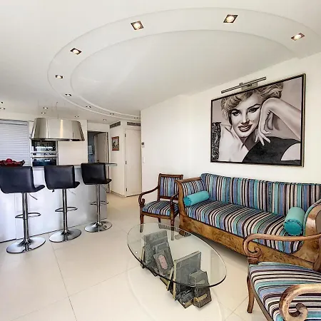 Cannes, 3 Pieces, 4 Personnes - Fr-1-470-1 *